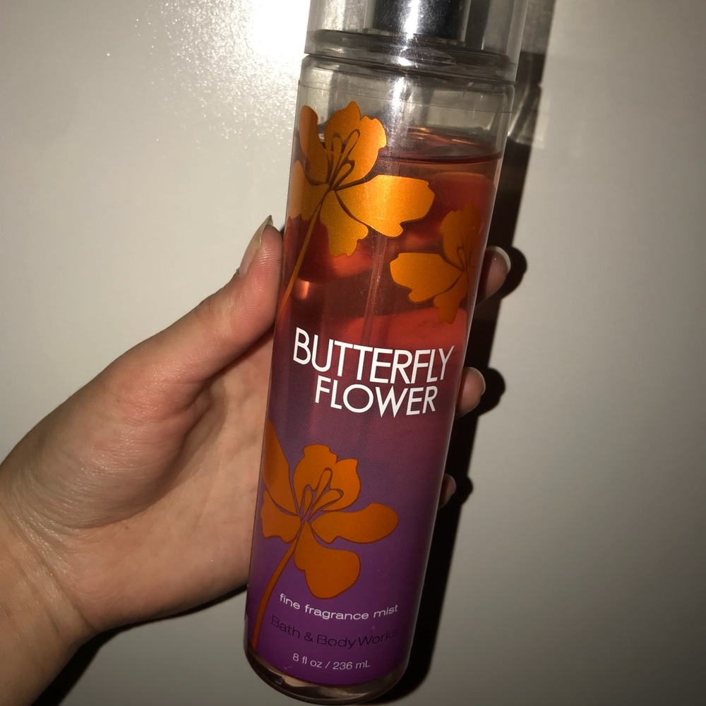 Bath & Body works butterfly flower
